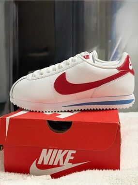 Nike Cortez White Leather Sneaker NWT